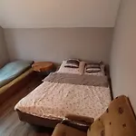 Tarczyny Habitación en casa particular *